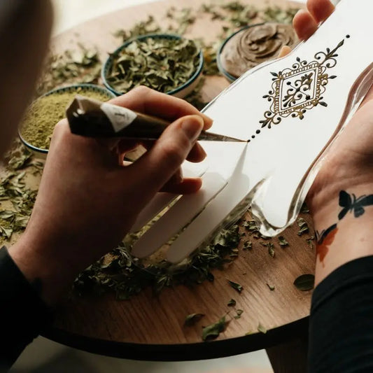 Accessoire d'entrainement au tatouage henné